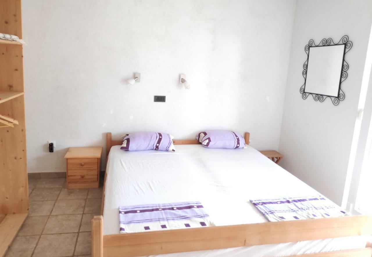 Villa Punta Blava - Beach Front, Ideal For Family Vacation With Kids, Large Terraces With Sea View, Internet, Netflix, No Pets Allowed Obrovac Exteriér fotografie