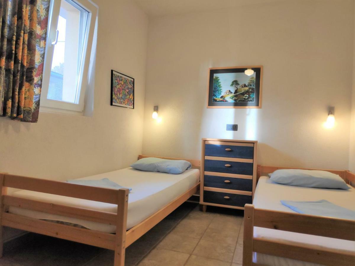 Villa Punta Blava - Beach Front, Ideal For Family Vacation With Kids, Large Terraces With Sea View, Internet, Netflix, No Pets Allowed Obrovac Exteriér fotografie