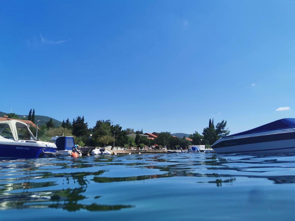 Villa Punta Blava - Beach Front, Ideal For Family Vacation With Kids, Large Terraces With Sea View, Internet, Netflix, No Pets Allowed Obrovac Exteriér fotografie